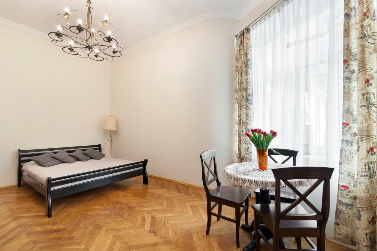 Apartments White House إلفيف المظهر الخارجي الصورة