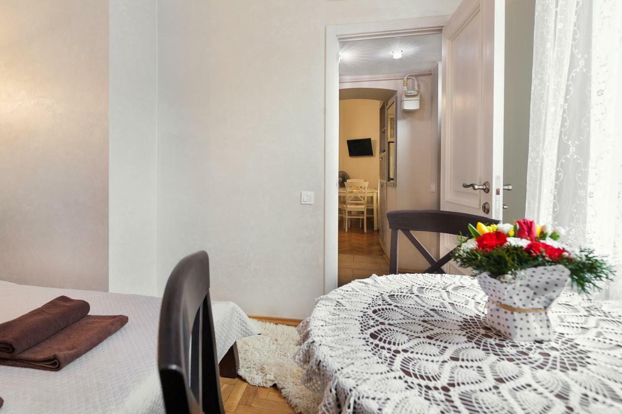 Apartments White House إلفيف المظهر الخارجي الصورة