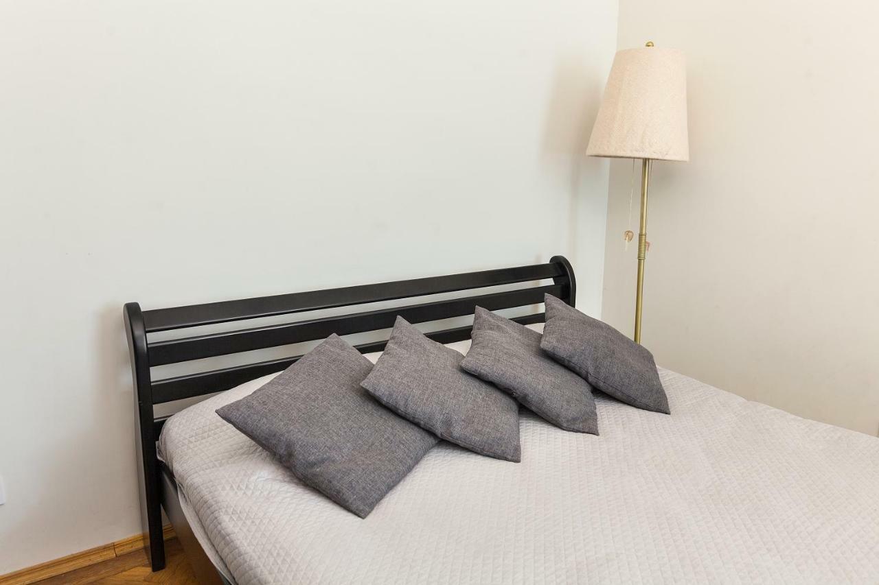 Apartments White House إلفيف المظهر الخارجي الصورة