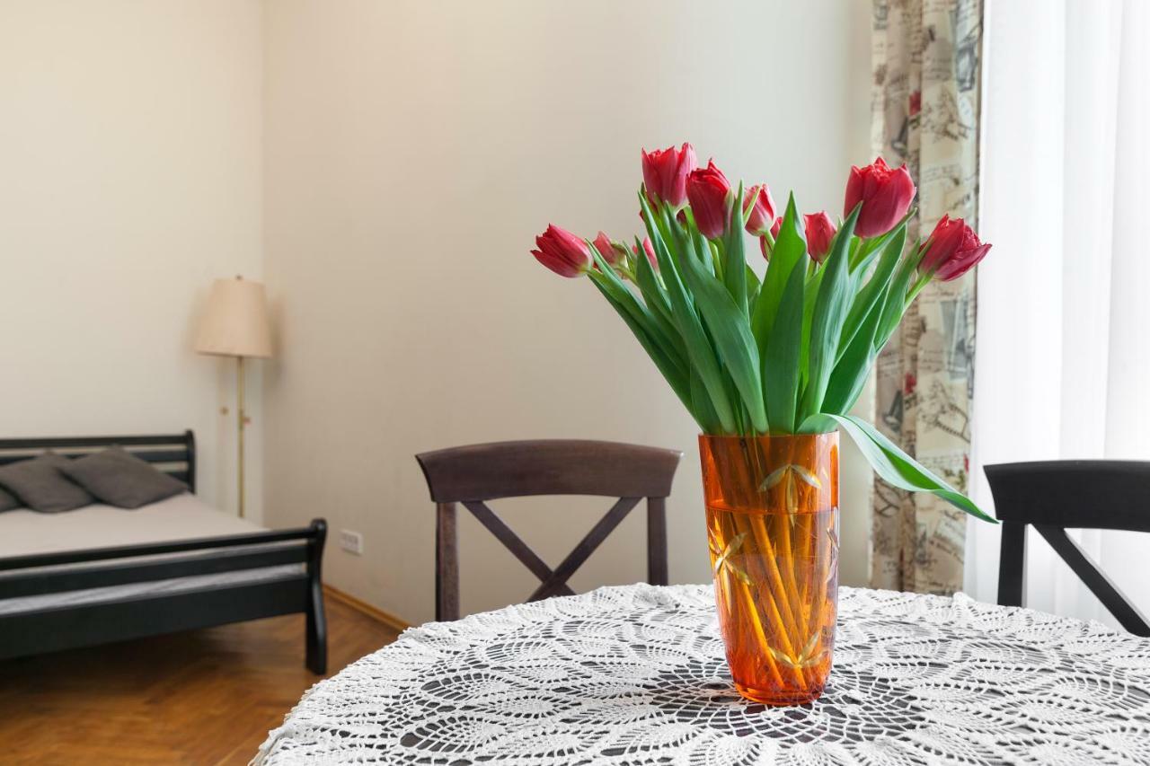 Apartments White House إلفيف المظهر الخارجي الصورة